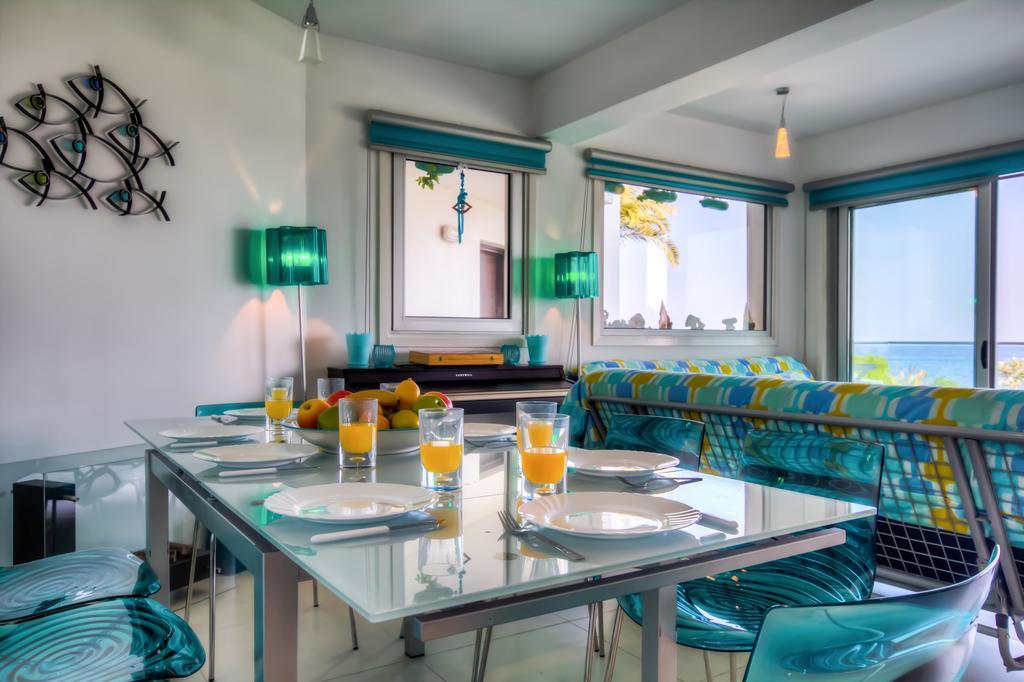 Beachfront Trident Protaras Exterior foto